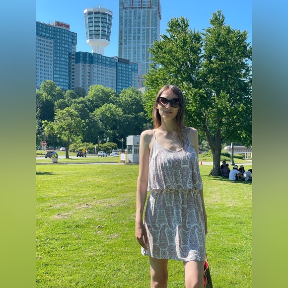 Meet your Posher, Tati - Picture 1 of 1